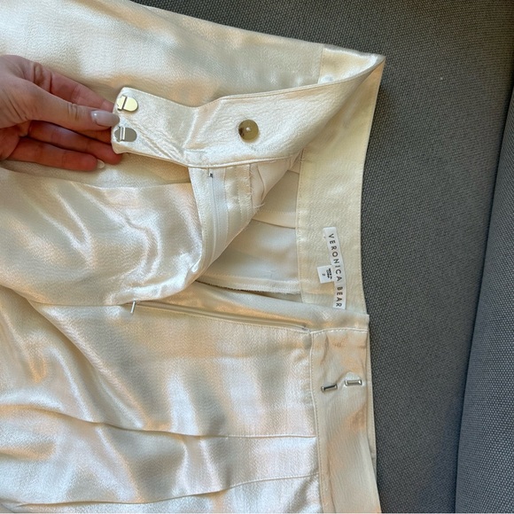 Veronica Beard Silk Suit - Picture 6 of 14